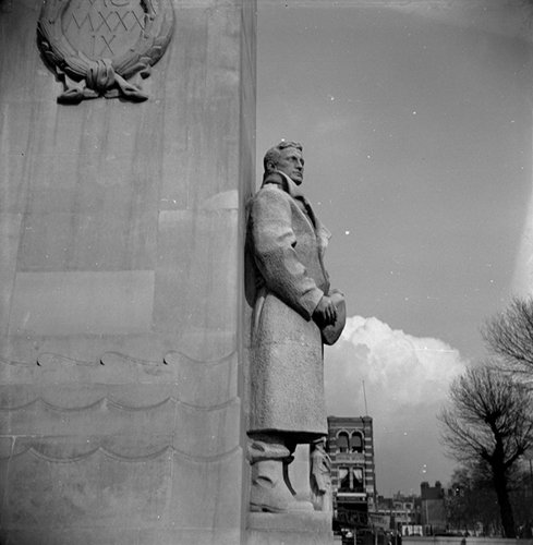 6228 001 tower hill memorial and extn london resize700