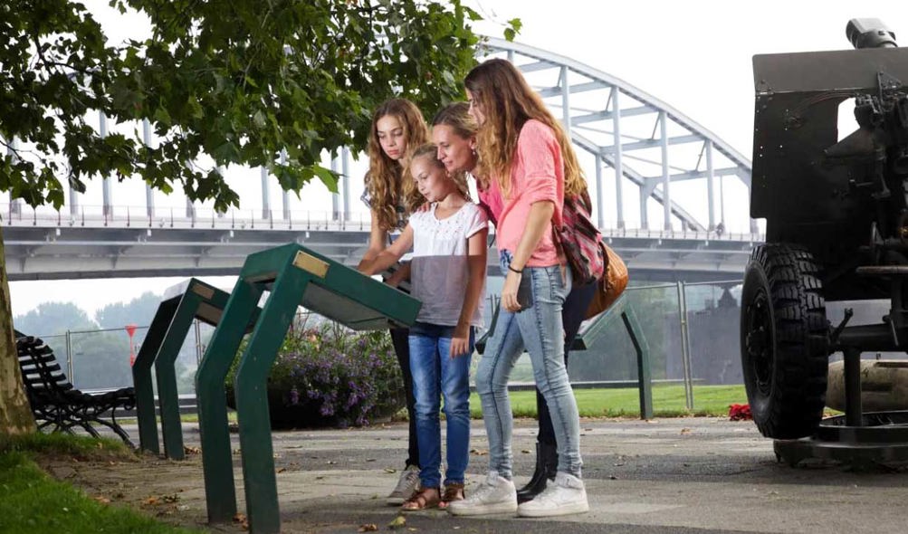 john frost bridge