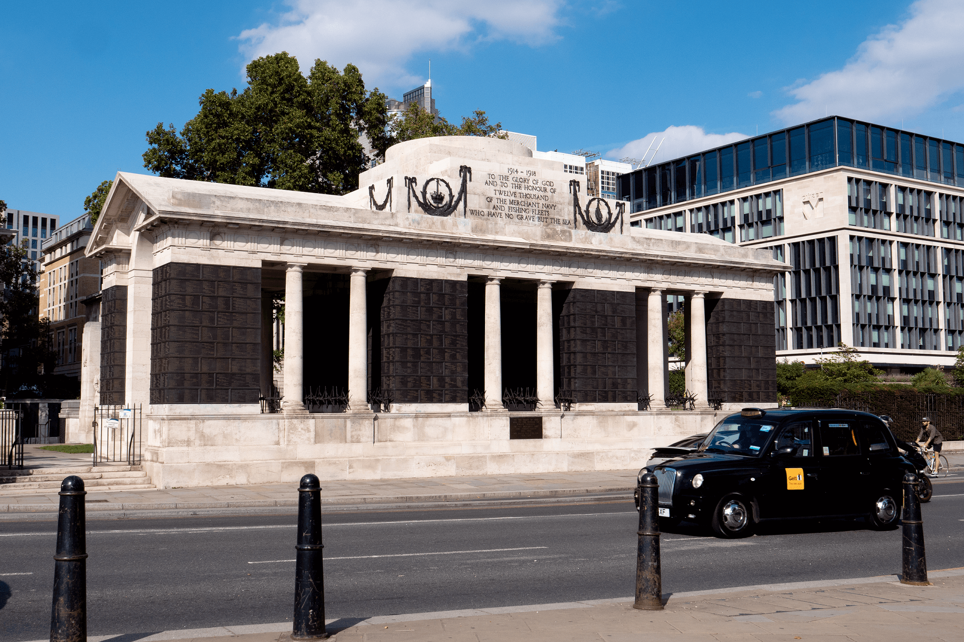 View of Tower Hill Memorial from across road