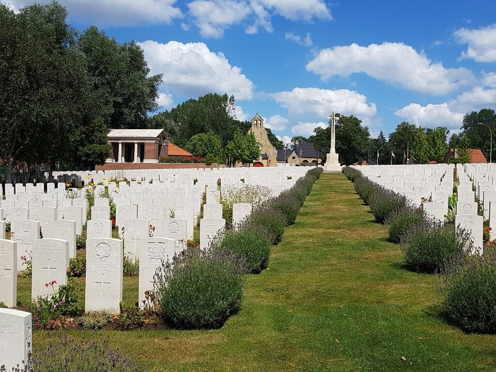 Hooge Crater Cemetery, Belgium