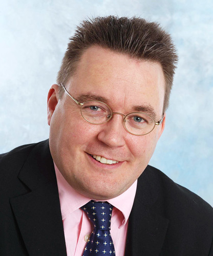 ian hill cwgc director of finance and corporate services cropped
