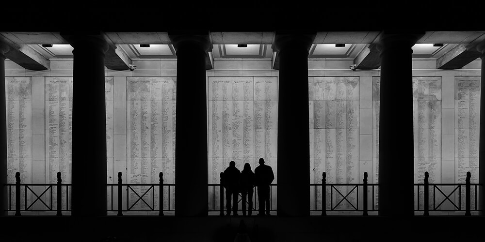 menin gate silhouette